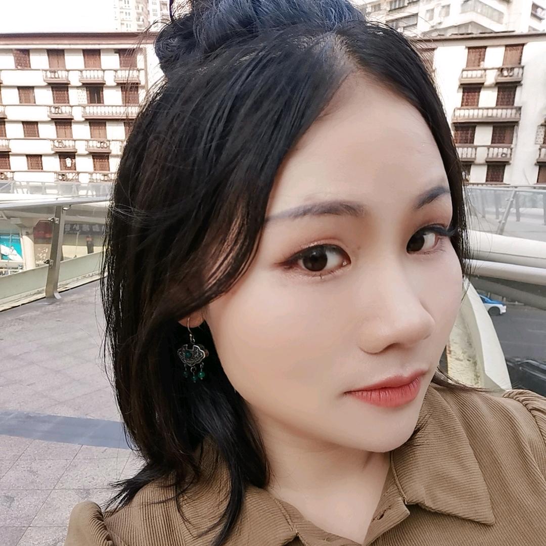 李丹丹吖