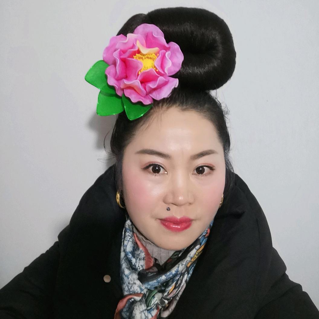 凯里市银花村服饰银饰加工店