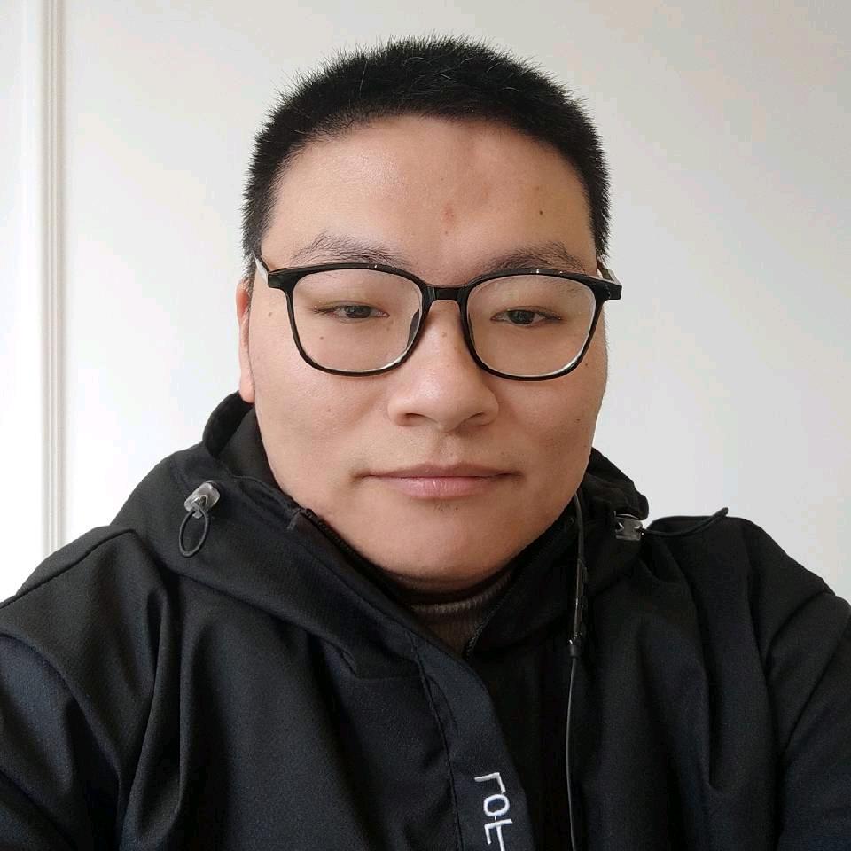小薛(笑由心生)🤣