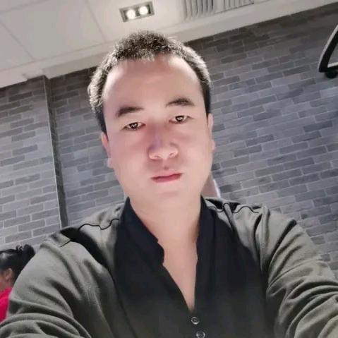 焦纲