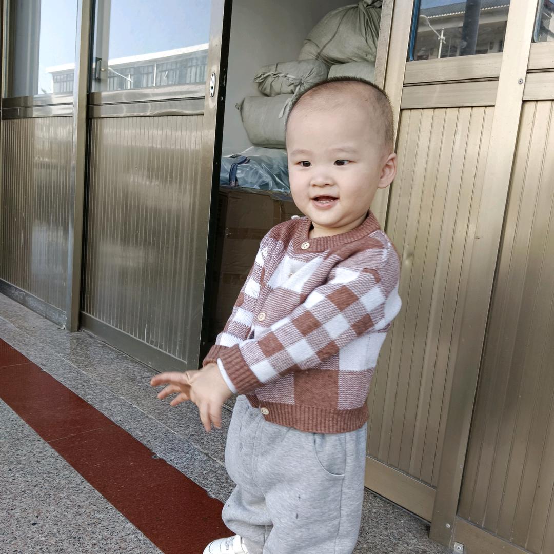 爱笑的可乐和麻麻