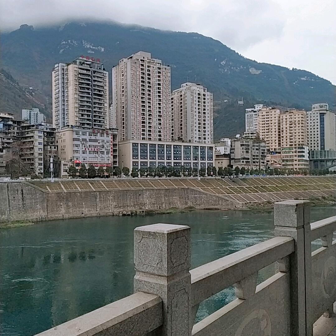 你不爱我，我爱你