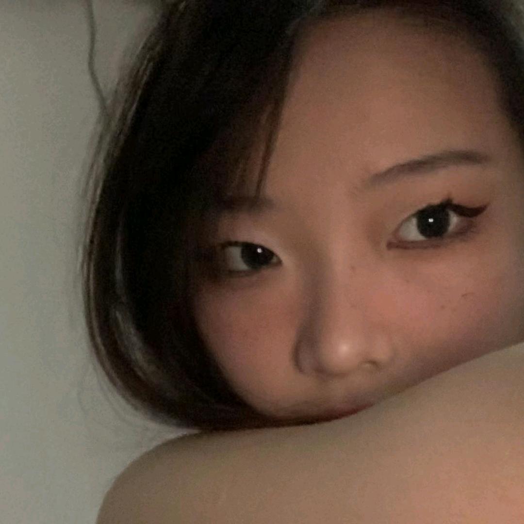 花开富贵的小姐姐