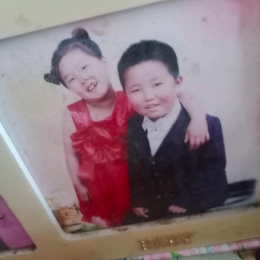 两个宝贝奶奶