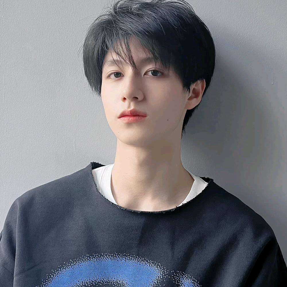 阿志小鑫_^