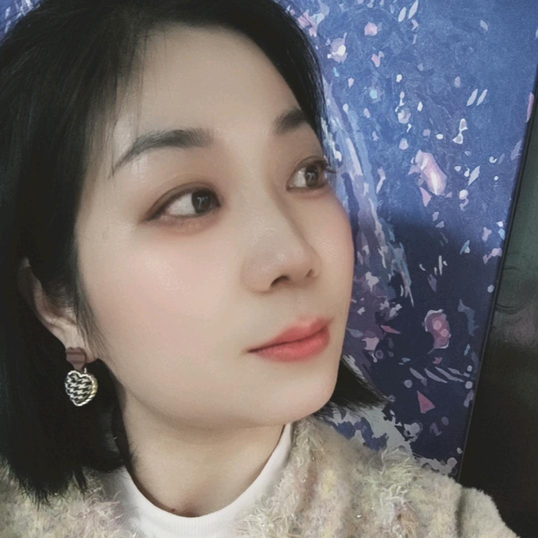 苏佳