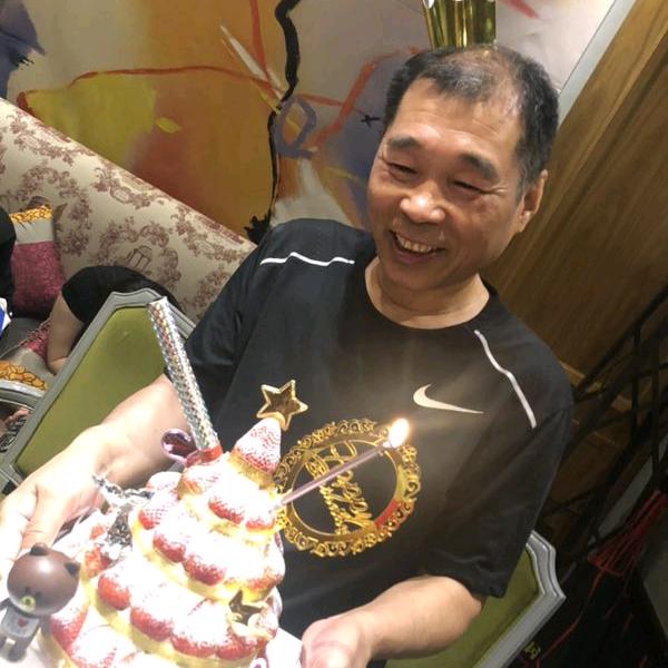 屈健刚