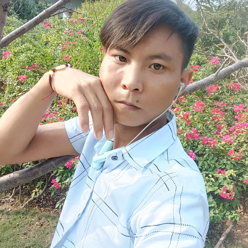 点烟抽寂寞