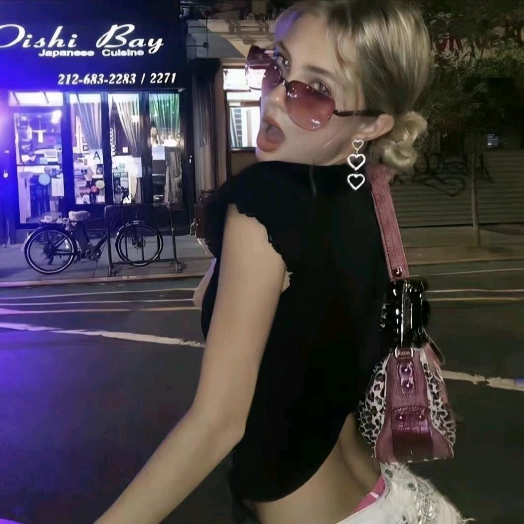 犯困小盐