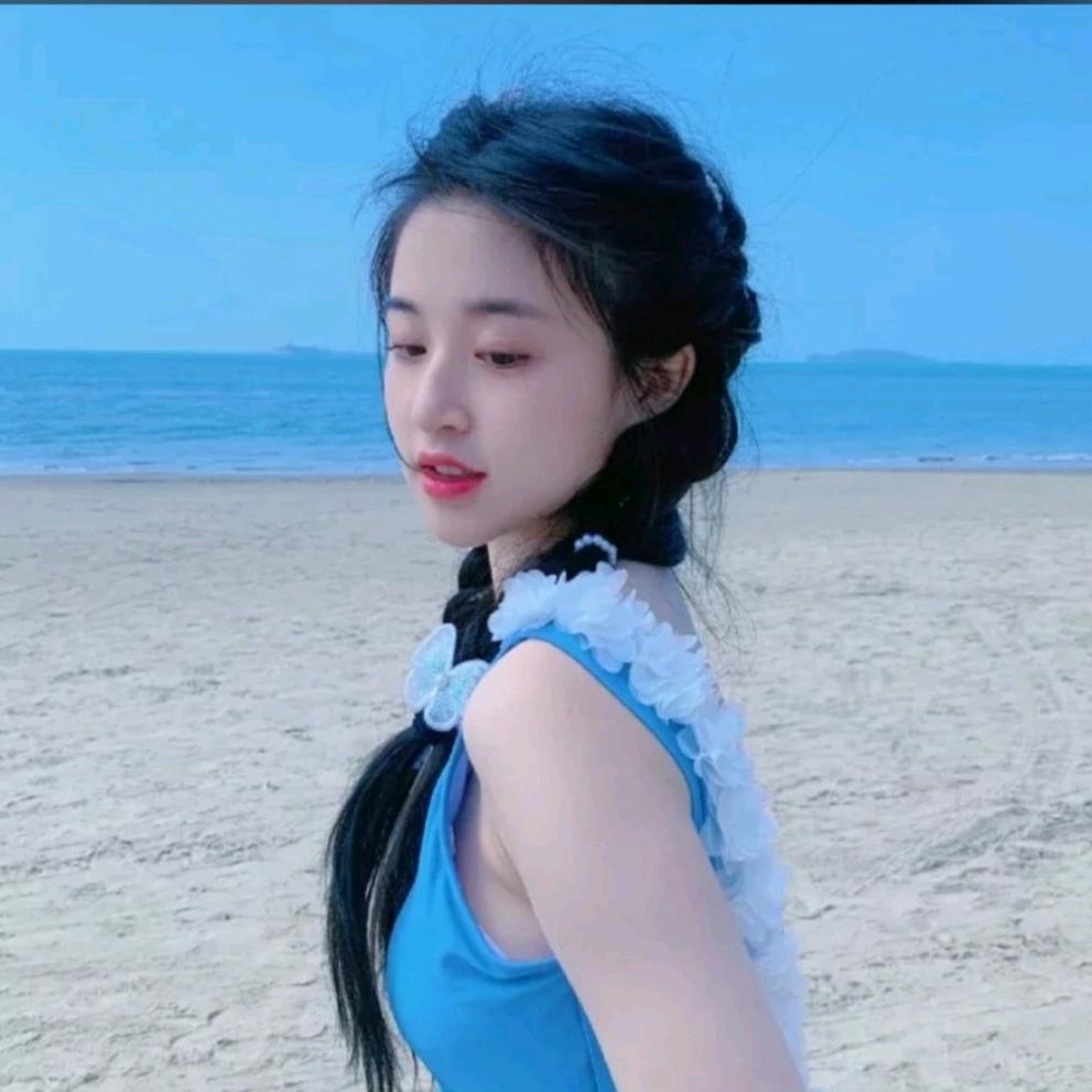 小七爱吃鱼