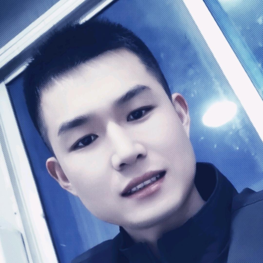 济南90后木门安装小伙