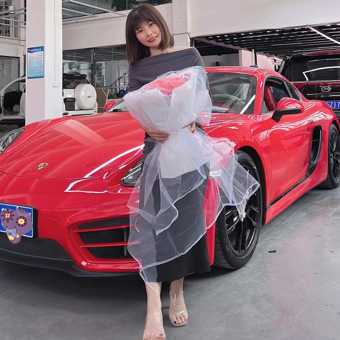 恒德珍珍汽车内饰改装