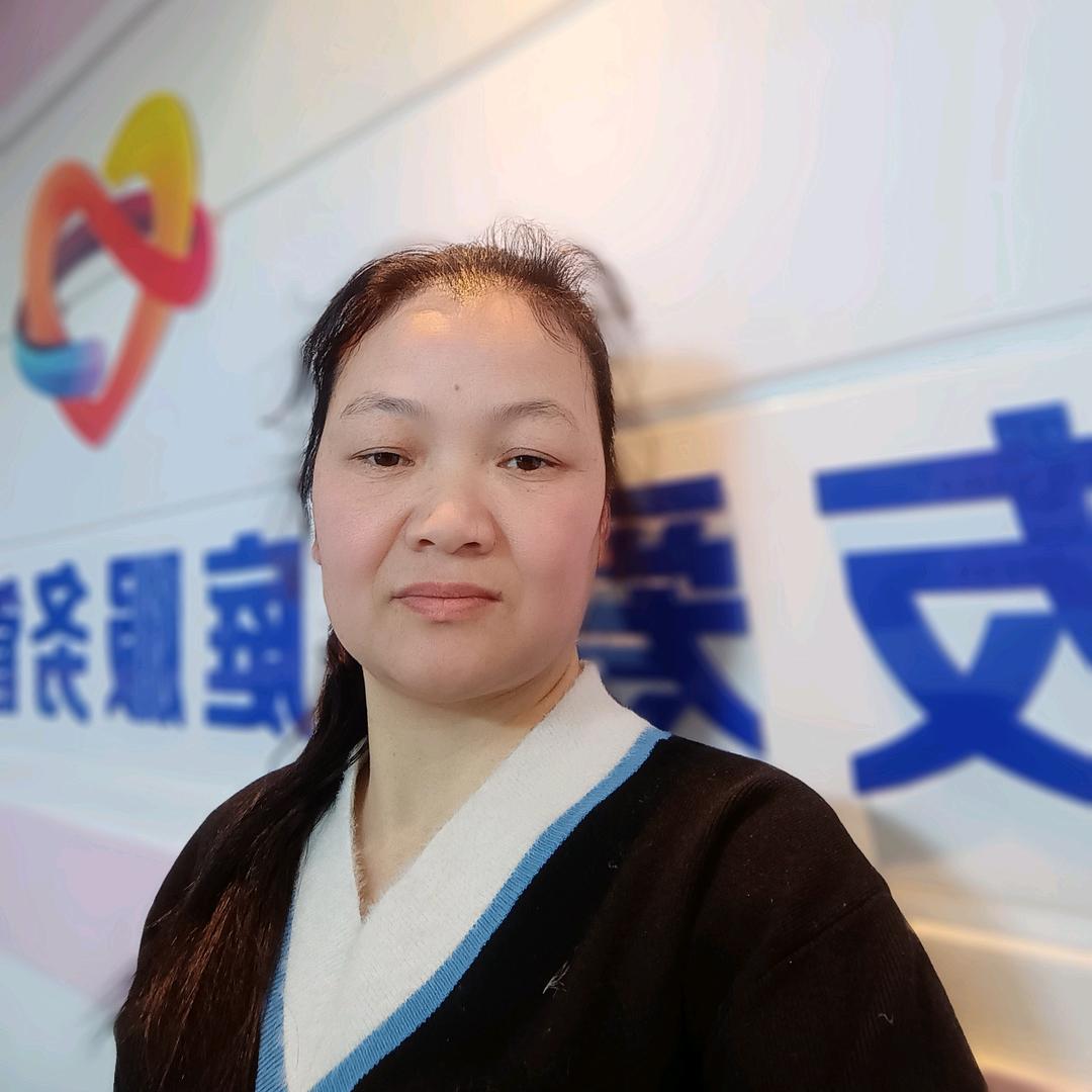 月嫂家政官姐