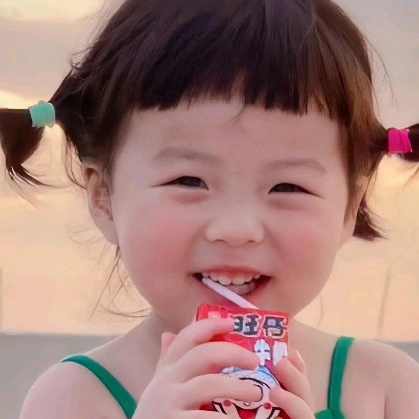 娜娜追剧