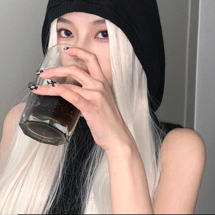 Yu.