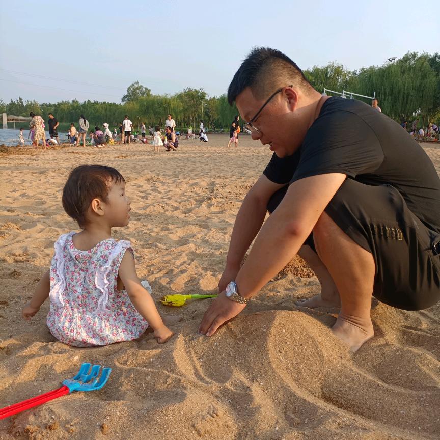 小范爱钓鱼🎣