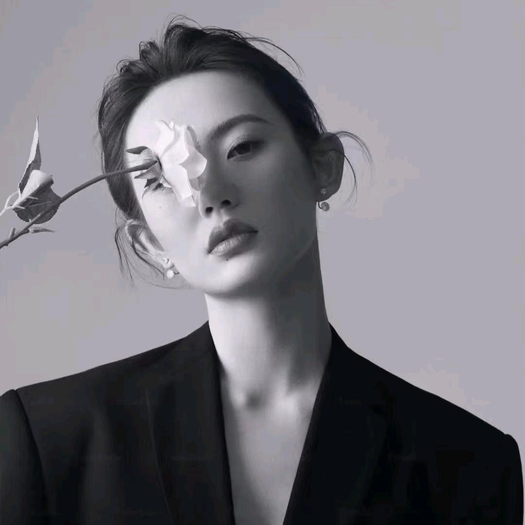 @：@ℳঞ🍒梅，🌹^0^子