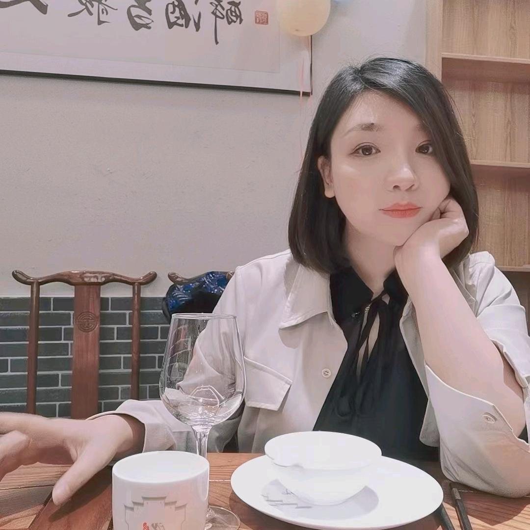 思瑶