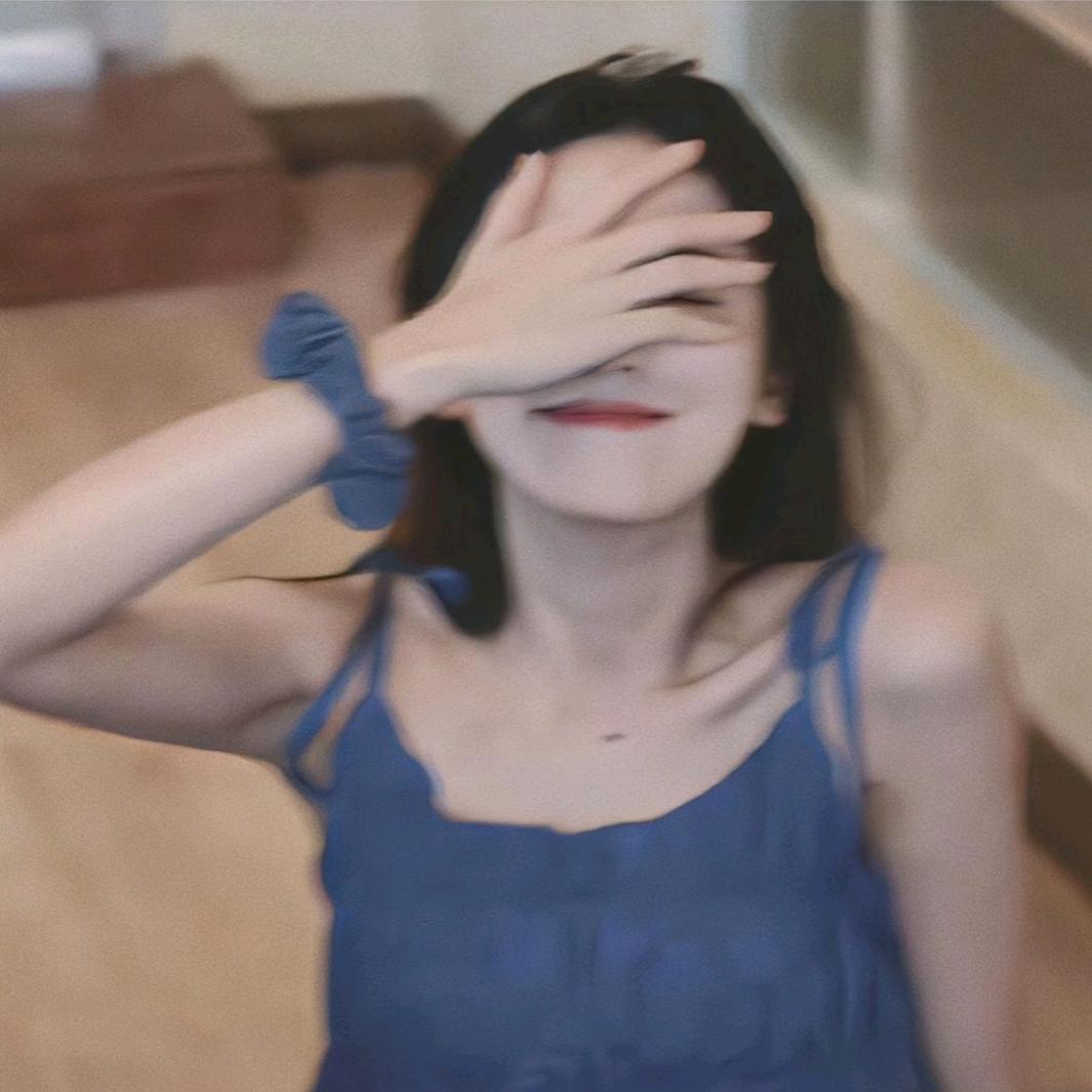 乐乐．