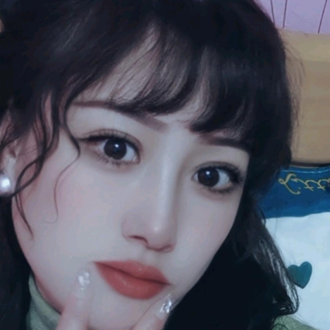 @李霞