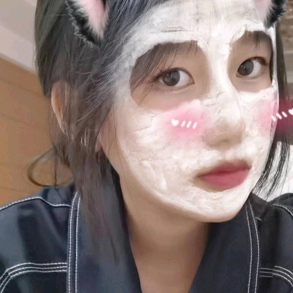 丽晶茂太平鸟童装店