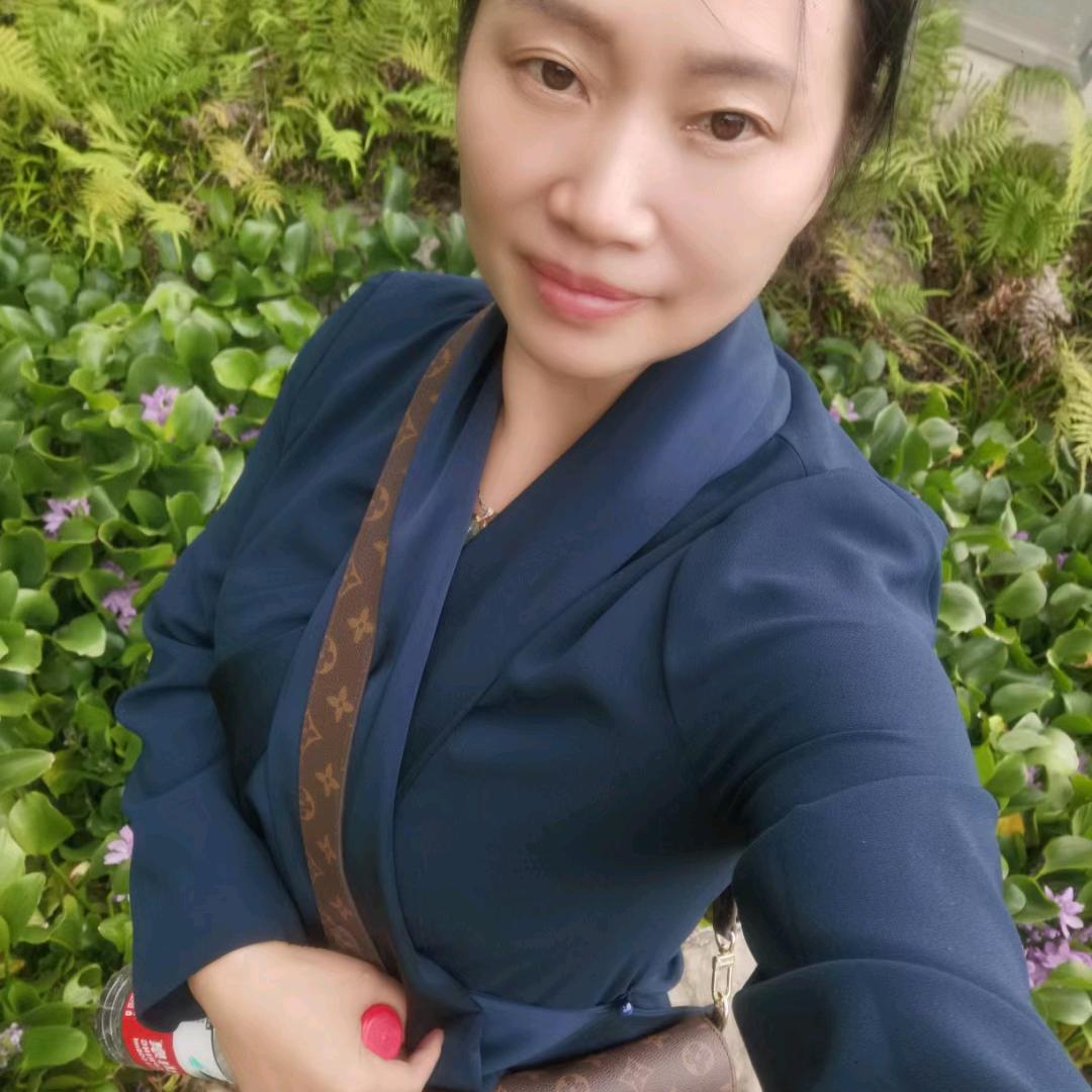 白云^O^