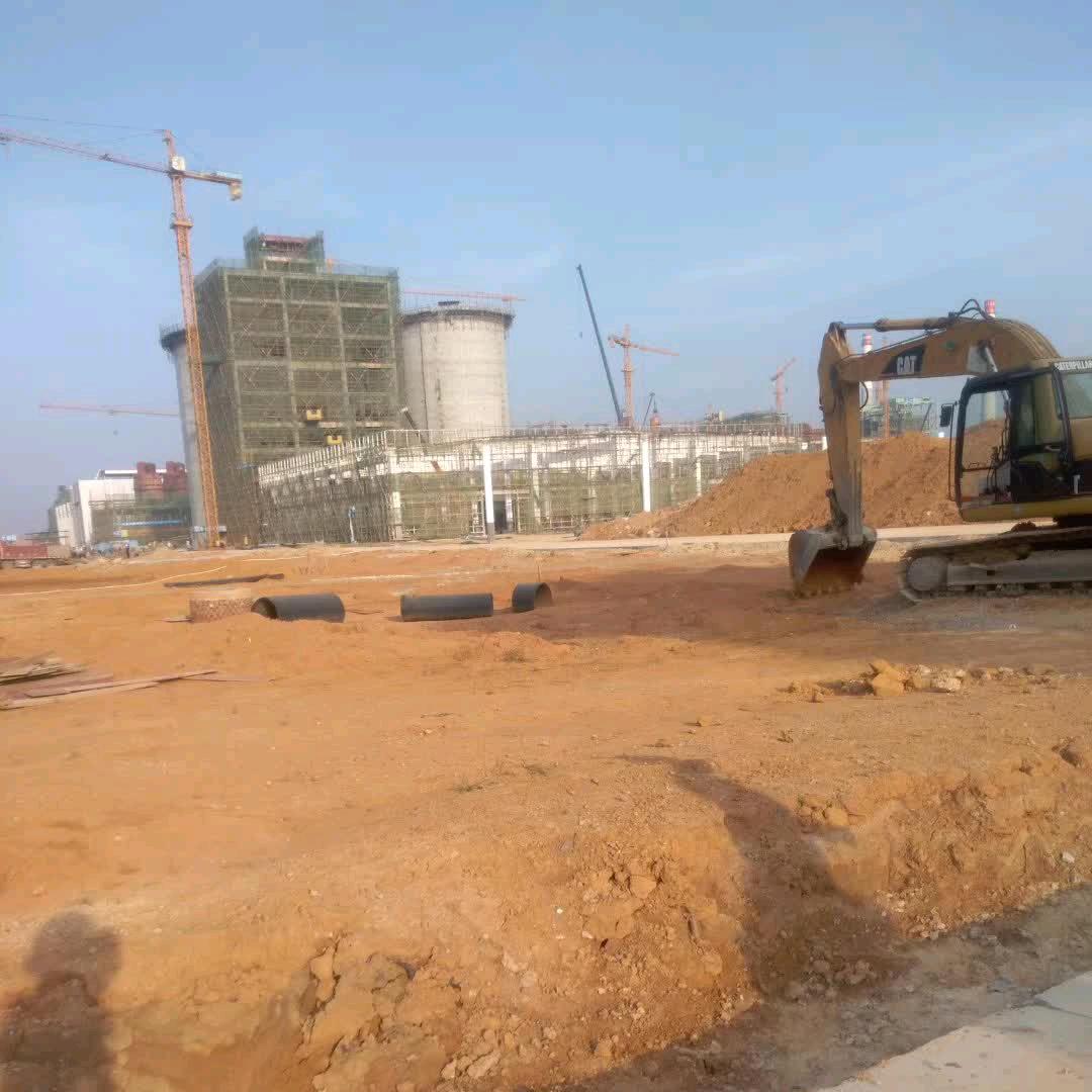 320卡特挖掘机承接大小工程土方墙角地机