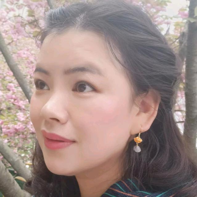 笨笨(原矿绿松石代购)