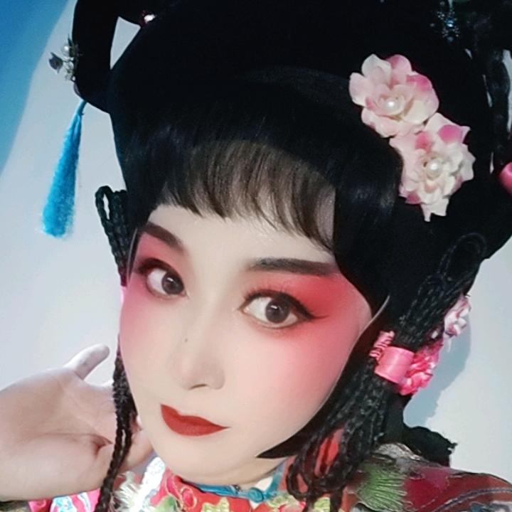 大弦戏玲玲