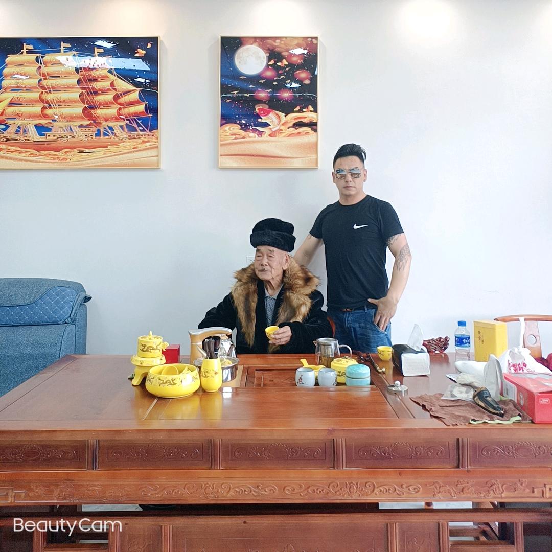 阿彪  幽默爷孙