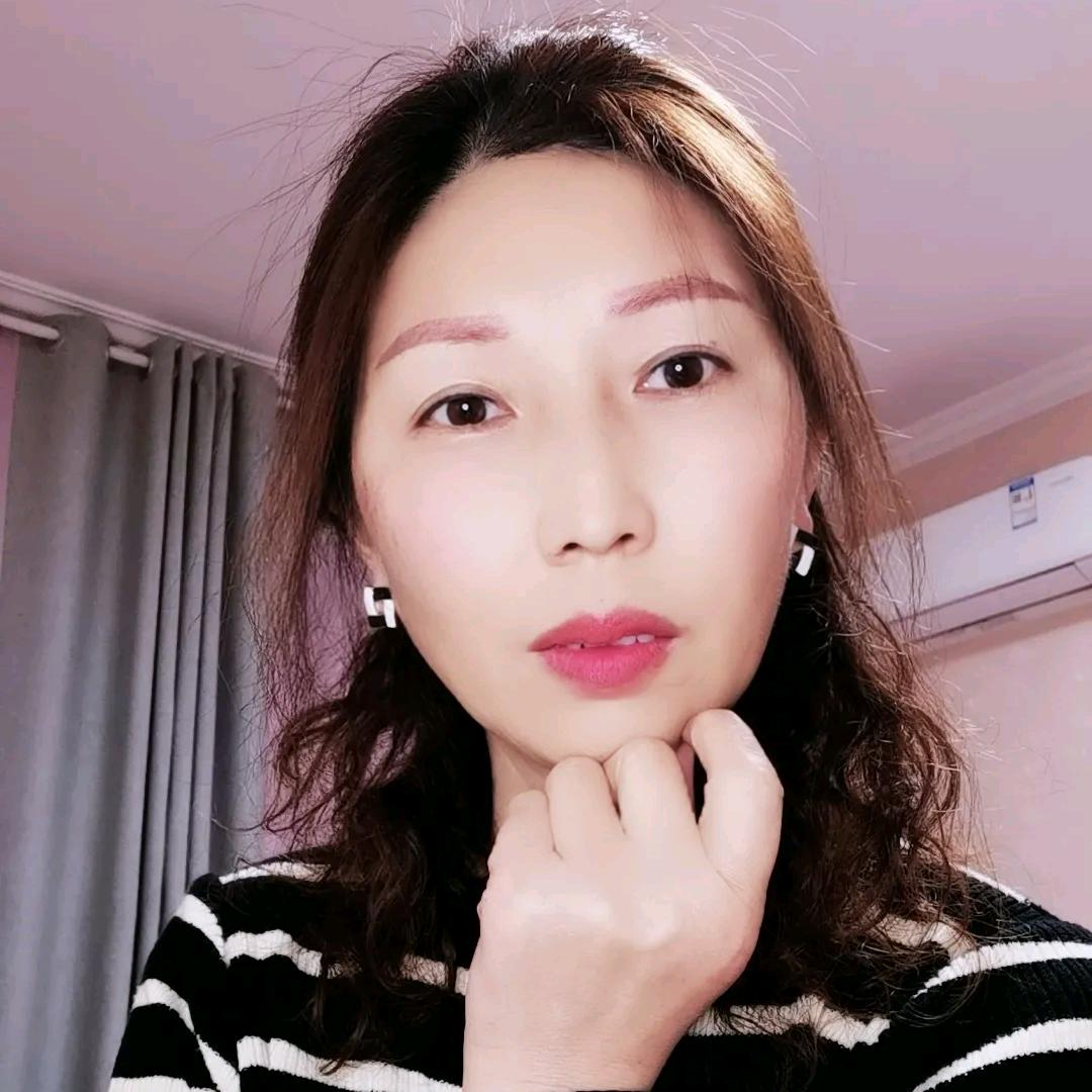 樱花姐穿搭