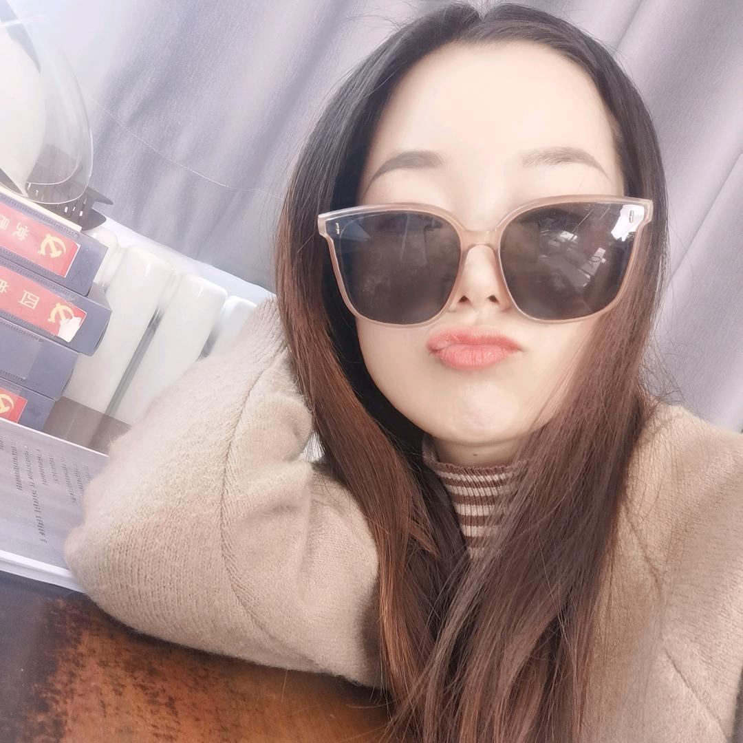 💫⊙ω⊙👑