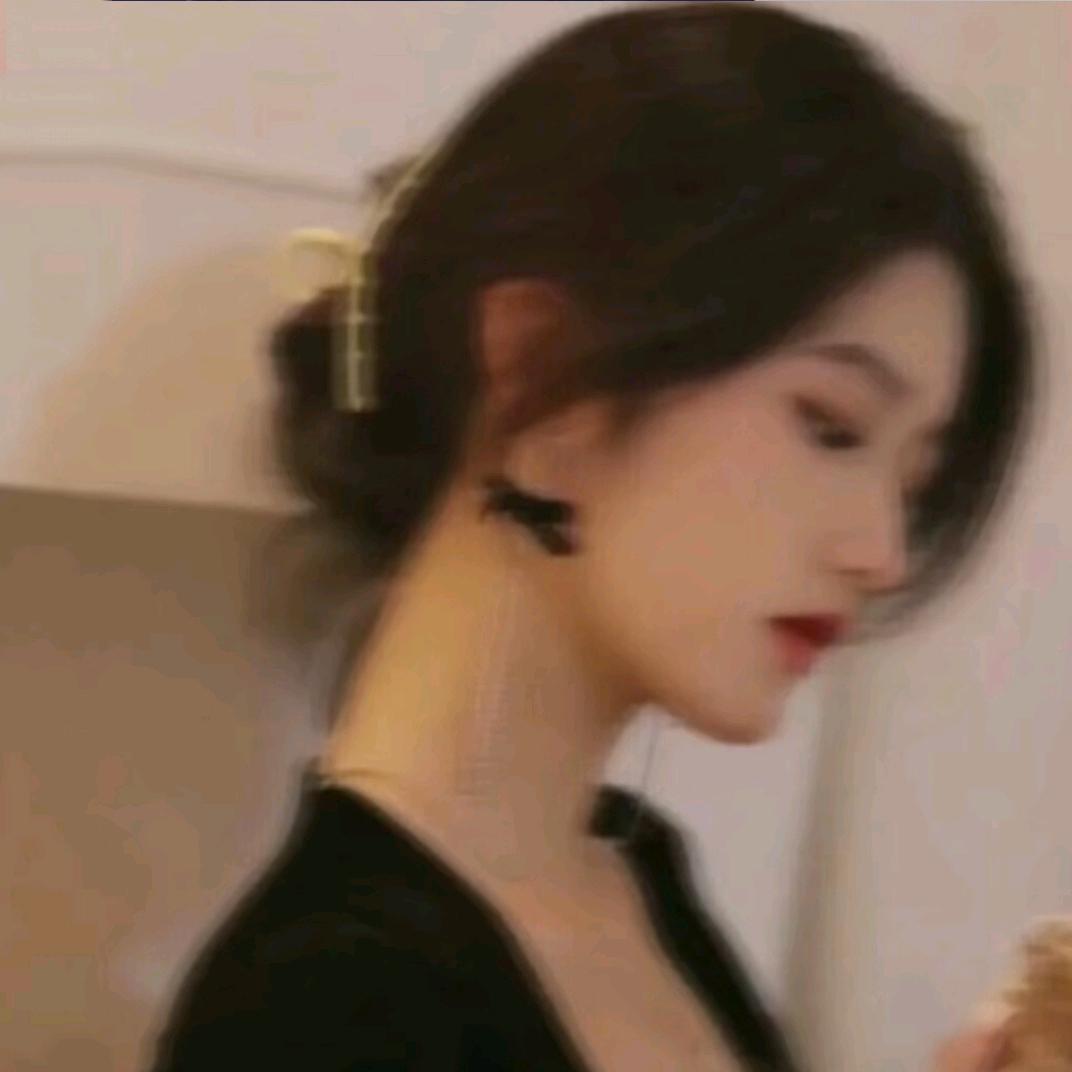 半杯coffee𓎩