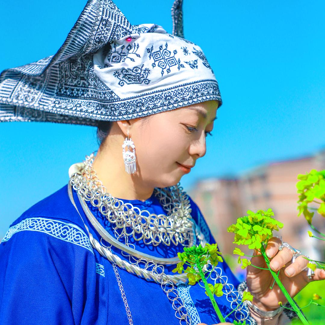 三穂县敏敏特产百货店