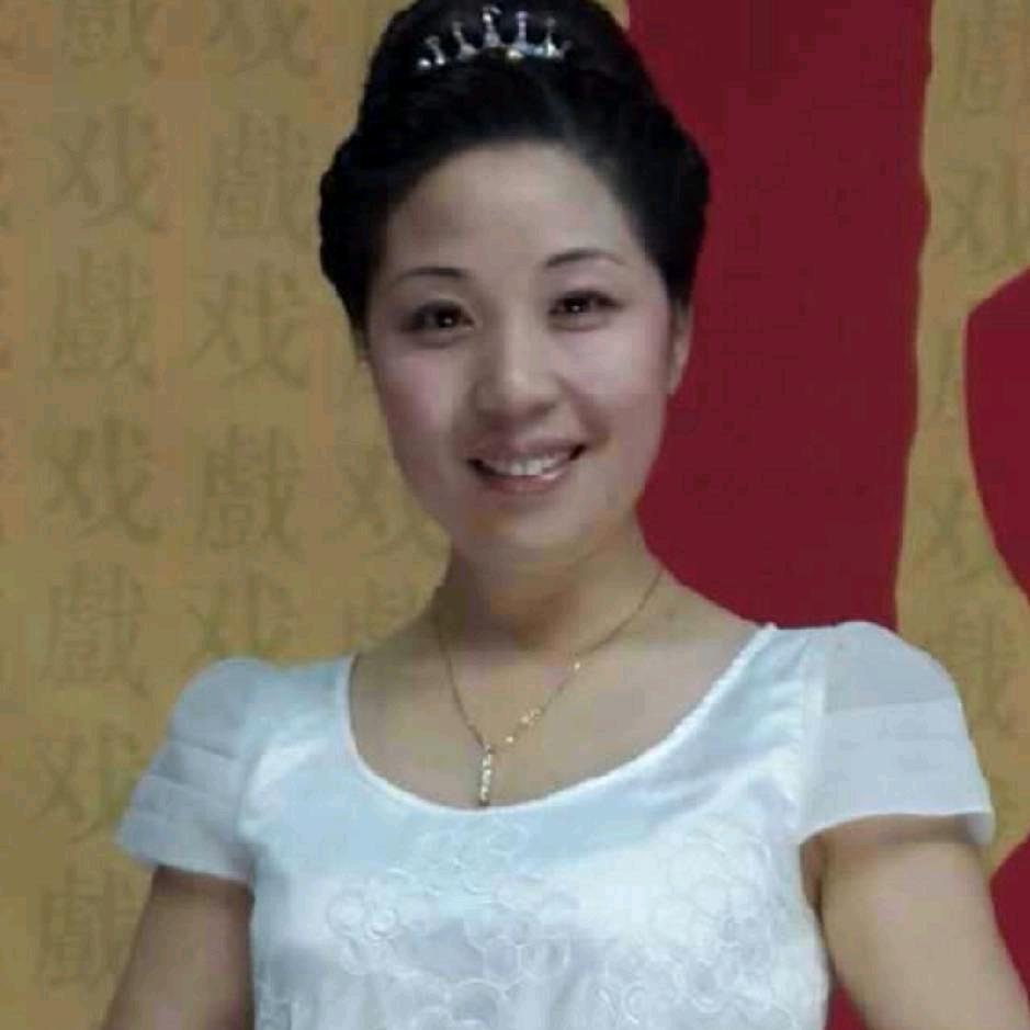 封玲玲