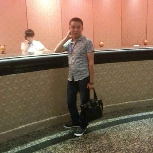 杰哥卖零食