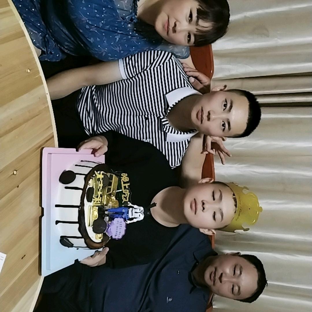 张琼香（梦香农村坝坝宴）