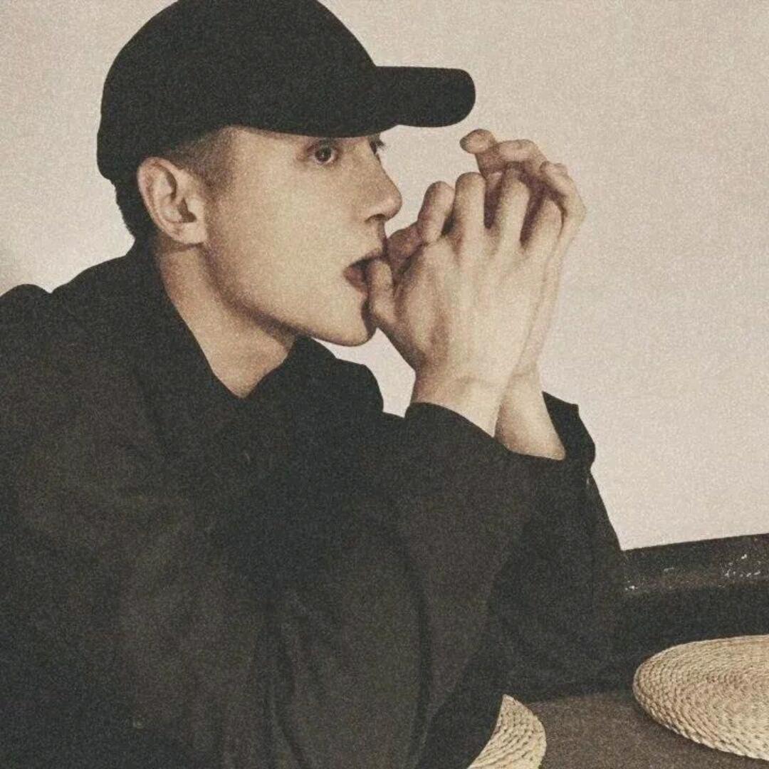 不咸不淡
