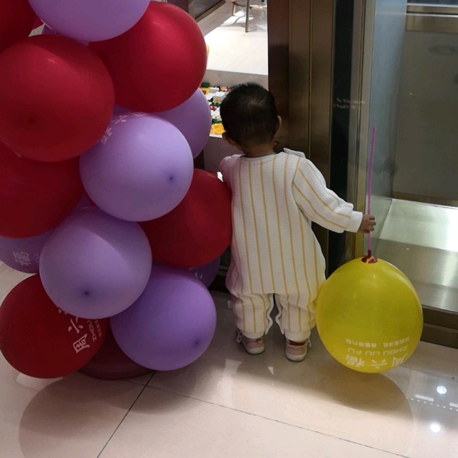 呆呆1号💃👨‍👩‍👧