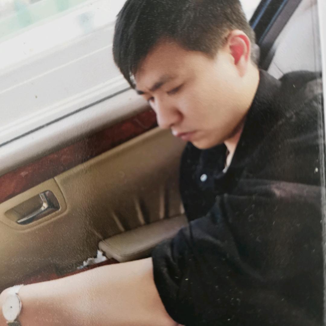 小陆他爸