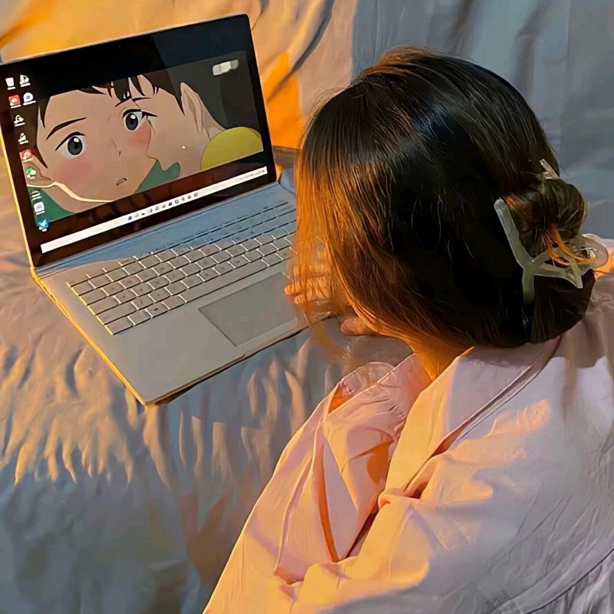 小V呀
