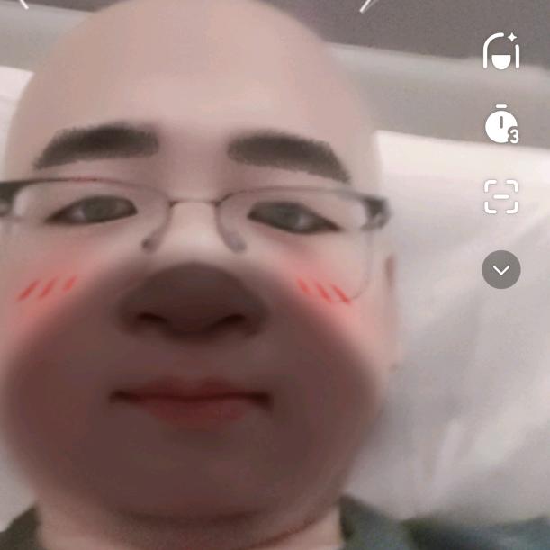 小哥有酒缺故事