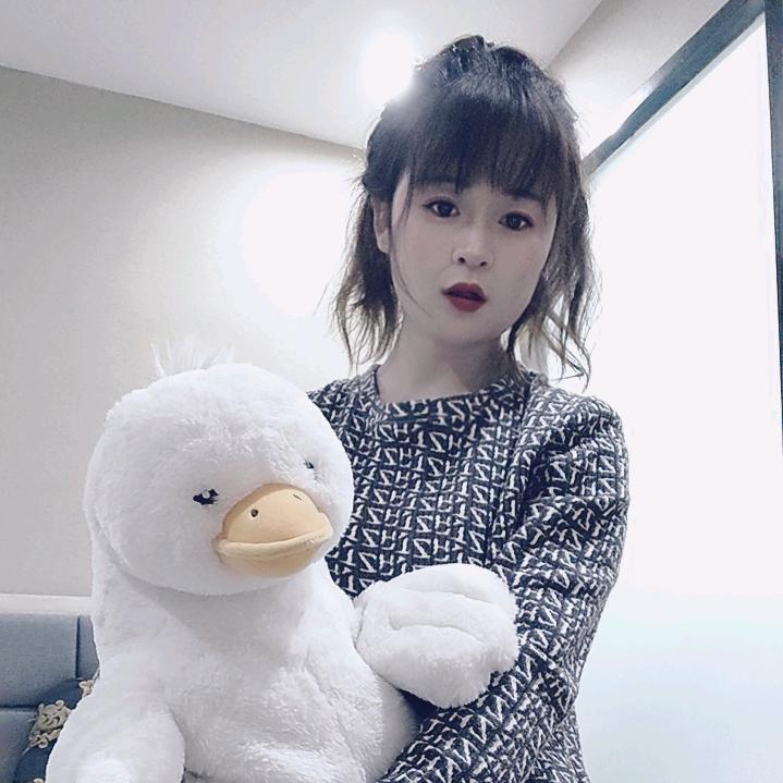 丫头😍