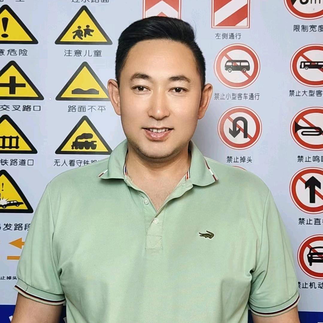 新疆德老师说车
