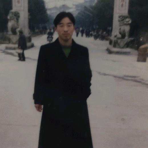 东锦鲤歌