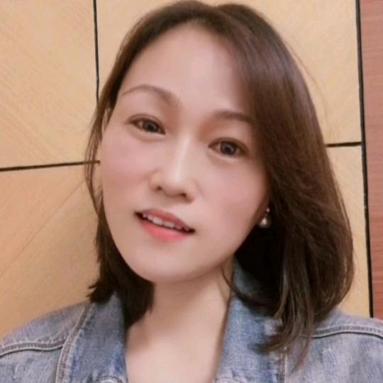 林雪儿饰品