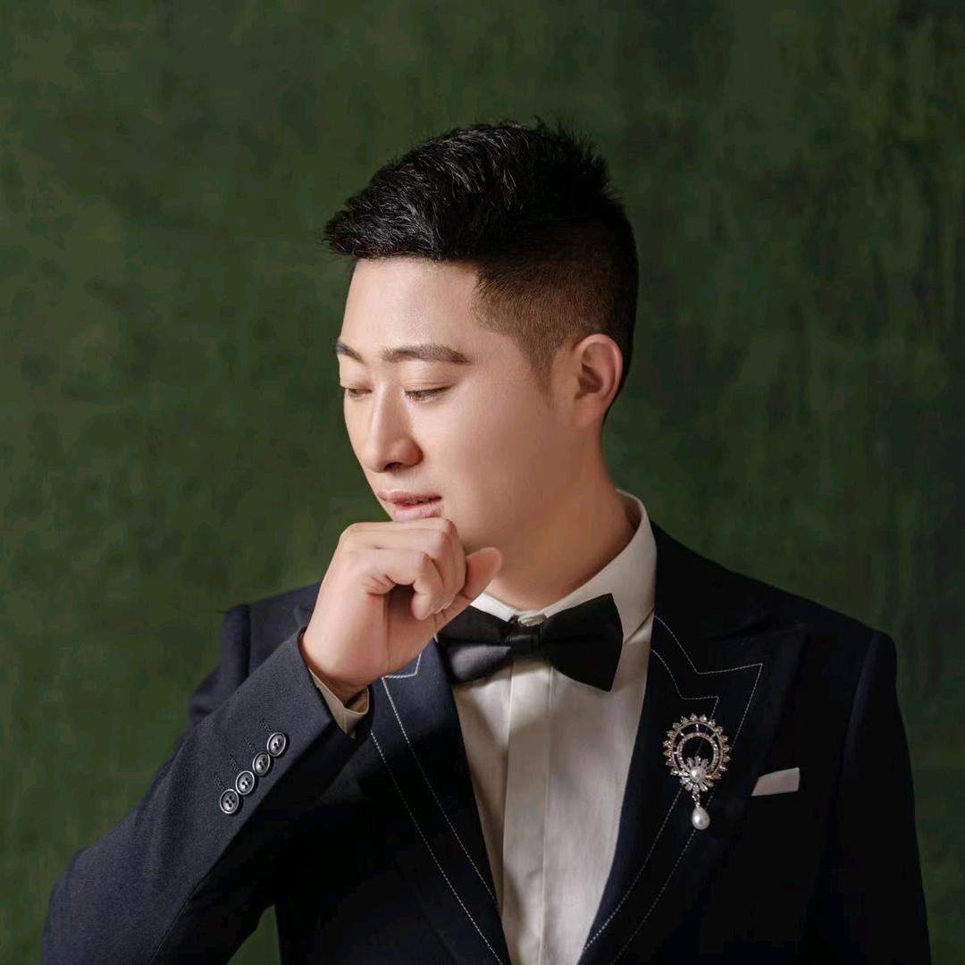 小黄宇