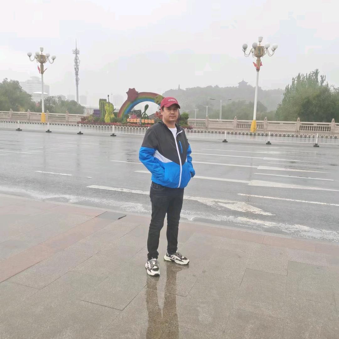 图拉克·则比