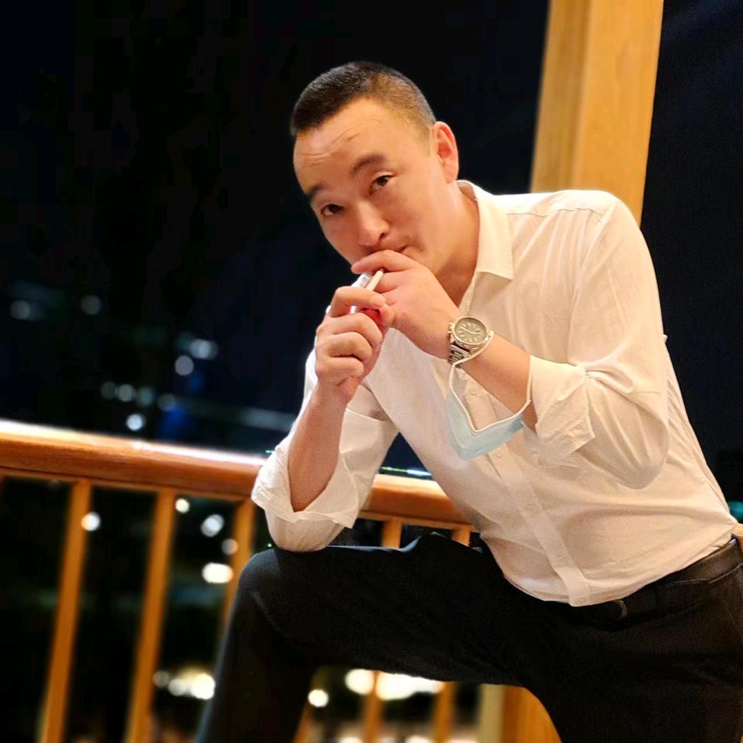 成都《谊友帝基》工程机械