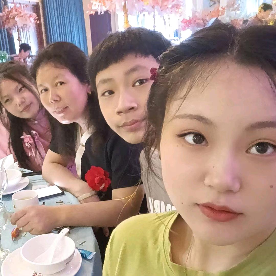 晓晗旭（服装招工）
